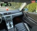 Синий Фольксваген Пассат, объемом двигателя 1.98 л и пробегом 217 тыс. км за 5800 $, фото 12 на Automoto.ua