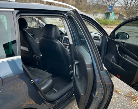 Синий Фольксваген Пассат, объемом двигателя 1.97 л и пробегом 266 тыс. км за 7099 $, фото 18 на Automoto.ua