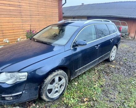 Синий Фольксваген Пассат, объемом двигателя 2 л и пробегом 299 тыс. км за 4200 $, фото 5 на Automoto.ua