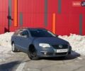 Синий Фольксваген Пассат, объемом двигателя 1.6 л и пробегом 303 тыс. км за 5790 $, фото 1 на Automoto.ua