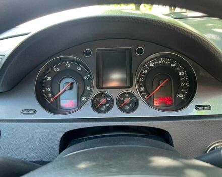 Синій Фольксваген Пассат, об'ємом двигуна 1.8 л та пробігом 300 тис. км за 4700 $, фото 3 на Automoto.ua