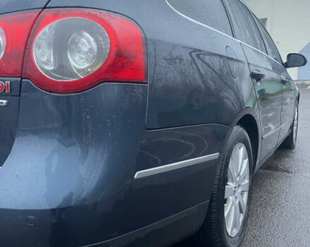 Синій Фольксваген Пассат, об'ємом двигуна 2 л та пробігом 328 тис. км за 7100 $, фото 12 на Automoto.ua