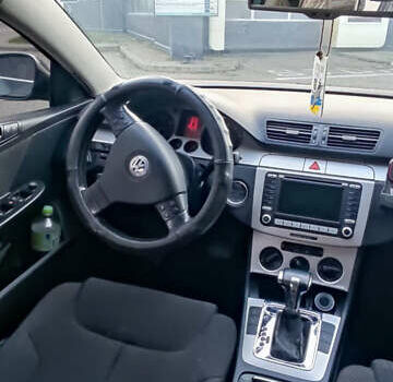 Синий Фольксваген Пассат, объемом двигателя 1.97 л и пробегом 280 тыс. км за 6500 $, фото 9 на Automoto.ua