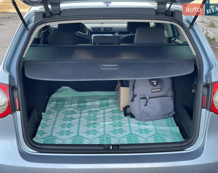 Фольксваген Пассат 2007 в Нежине на Automoto.ua Синий Фольксваген Пассат, объемом двигателя 1.97 л и пробегом 300 тыс. км за 5999 $, фото 5 на Automoto.ua