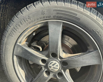 Синий Фольксваген Пассат, объемом двигателя 1.97 л и пробегом 340 тыс. км за 6800 $, фото 20 на Automoto.ua