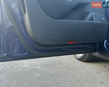 Синій Фольксваген Пассат, об'ємом двигуна 1.9 л та пробігом 344 тис. км за 7550 $, фото 46 на Automoto.ua