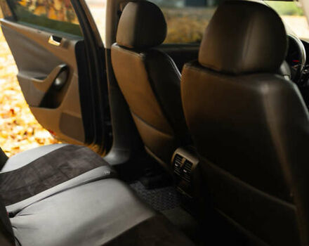 Синий Фольксваген Пассат, объемом двигателя 2 л и пробегом 284 тыс. км за 6400 $, фото 57 на Automoto.ua