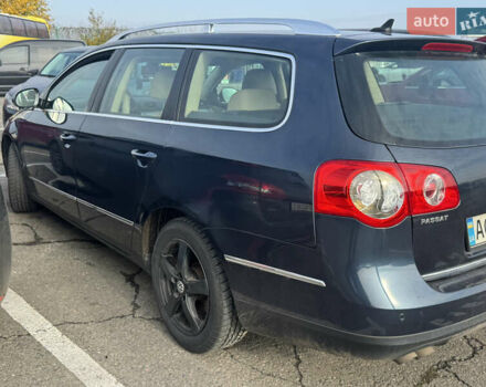 Синий Фольксваген Пассат, объемом двигателя 1.97 л и пробегом 340 тыс. км за 6800 $, фото 4 на Automoto.ua
