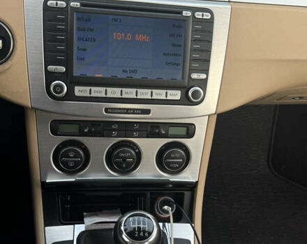 Синий Фольксваген Пассат, объемом двигателя 1.97 л и пробегом 340 тыс. км за 6800 $, фото 6 на Automoto.ua