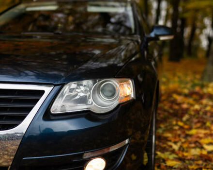 Синий Фольксваген Пассат, объемом двигателя 2 л и пробегом 284 тыс. км за 6400 $, фото 5 на Automoto.ua