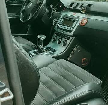 Синий Фольксваген Пассат, объемом двигателя 2 л и пробегом 317 тыс. км за 5300 $, фото 4 на Automoto.ua