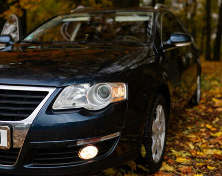 Синий Фольксваген Пассат, объемом двигателя 2 л и пробегом 284 тыс. км за 6400 $, фото 2 на Automoto.ua