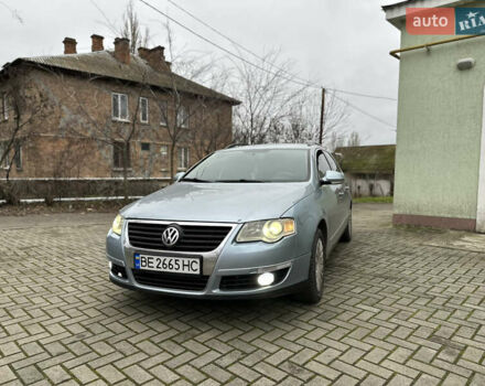 Синий Фольксваген Пассат, объемом двигателя 1.97 л и пробегом 283 тыс. км за 4500 $, фото 4 на Automoto.ua