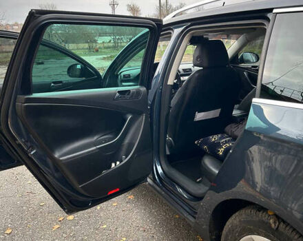 Синий Фольксваген Пассат, объемом двигателя 1.97 л и пробегом 266 тыс. км за 7099 $, фото 16 на Automoto.ua