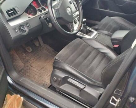 Синий Фольксваген Пассат, объемом двигателя 1.97 л и пробегом 252 тыс. км за 7100 $, фото 11 на Automoto.ua