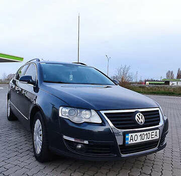 Синий Фольксваген Пассат, объемом двигателя 1.97 л и пробегом 280 тыс. км за 6500 $, фото 2 на Automoto.ua