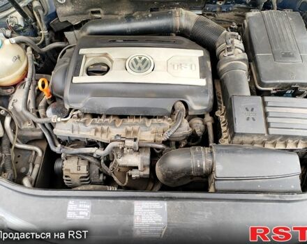 Синій Фольксваген Пассат, об'ємом двигуна 1.8 л та пробігом 225 тис. км за 3600 $, фото 3 на Automoto.ua