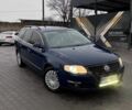 Синий Фольксваген Пассат, объемом двигателя 2 л и пробегом 250 тыс. км за 2700 $, фото 1 на Automoto.ua