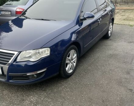 Синий Фольксваген Пассат, объемом двигателя 1.6 л и пробегом 187 тыс. км за 6000 $, фото 1 на Automoto.ua