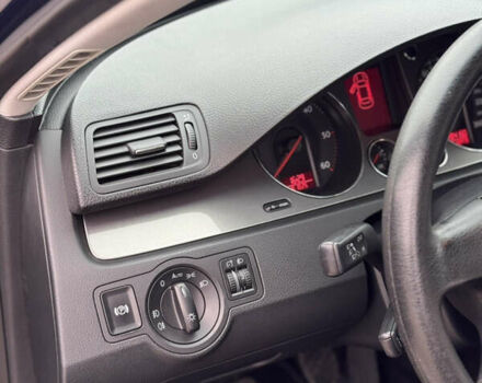 Фольксваген Пассат 2007 у Калуше на Automoto.ua Синій Фольксваген Пассат, об'ємом двигуна 1.97 л та пробігом 285 тис. км за 6900 $, фото 13 на Automoto.ua