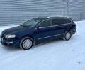 Синий Фольксваген Пассат, объемом двигателя 1.97 л и пробегом 392 тыс. км за 5800 $, фото 3 на Automoto.ua