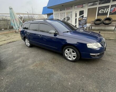 Синий Фольксваген Пассат, объемом двигателя 1.6 л и пробегом 187 тыс. км за 6000 $, фото 5 на Automoto.ua