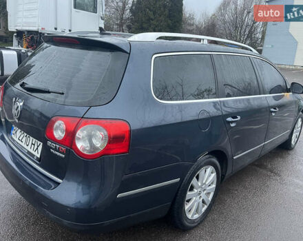 Синій Фольксваген Пассат, об'ємом двигуна 2 л та пробігом 328 тис. км за 7100 $, фото 14 на Automoto.ua