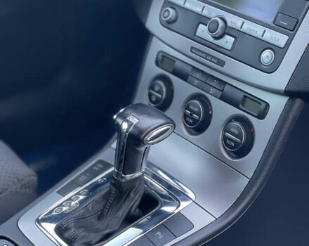 Фольксваген Пассат 2007 в Нежине на Automoto.ua Синий Фольксваген Пассат, объемом двигателя 1.97 л и пробегом 300 тыс. км за 5999 $, фото 9 на Automoto.ua