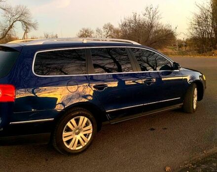 Синій Фольксваген Пассат, об'ємом двигуна 2 л та пробігом 330 тис. км за 5200 $, фото 6 на Automoto.ua