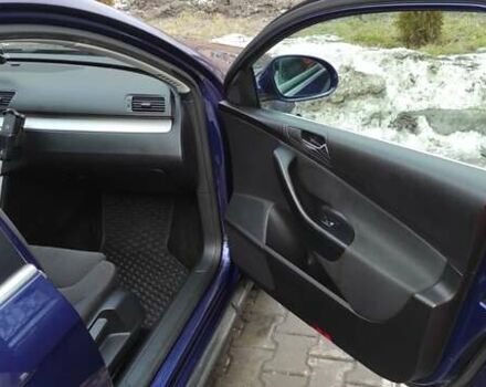 Синий Фольксваген Пассат, объемом двигателя 1.4 л и пробегом 173 тыс. км за 5800 $, фото 17 на Automoto.ua