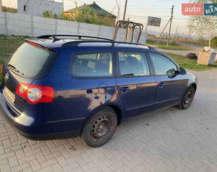 Синий Фольксваген Пассат, объемом двигателя 1.4 л и пробегом 200 тыс. км за 6500 $, фото 4 на Automoto.ua