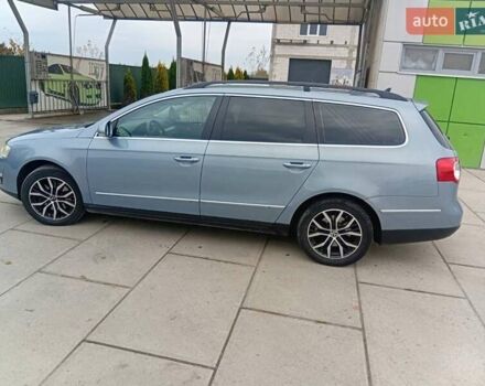 Синий Фольксваген Пассат, объемом двигателя 1.97 л и пробегом 325 тыс. км за 6200 $, фото 3 на Automoto.ua