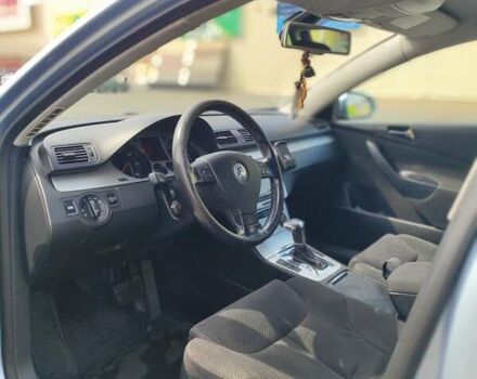 Синий Фольксваген Пассат, объемом двигателя 2 л и пробегом 217 тыс. км за 7100 $, фото 10 на Automoto.ua