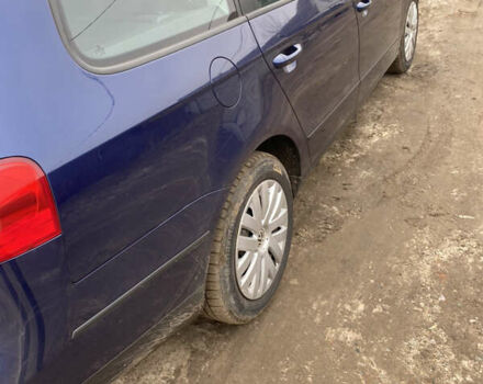 Синий Фольксваген Пассат, объемом двигателя 1.4 л и пробегом 200 тыс. км за 6500 $, фото 6 на Automoto.ua