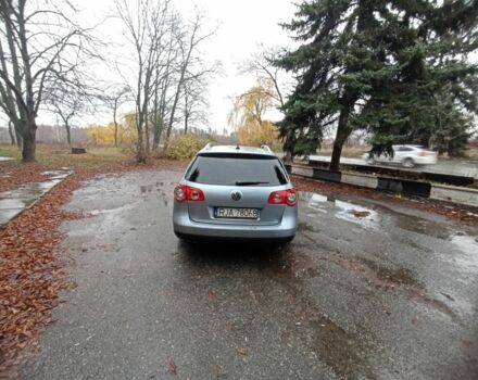 Синий Фольксваген Пассат, объемом двигателя 2 л и пробегом 300 тыс. км за 2450 $, фото 4 на Automoto.ua