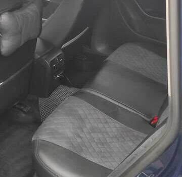 Синий Фольксваген Пассат, объемом двигателя 1.4 л и пробегом 173 тыс. км за 5800 $, фото 7 на Automoto.ua