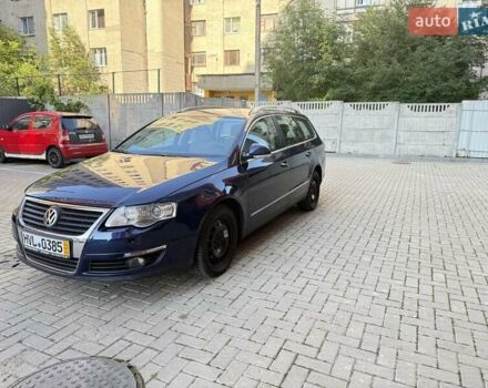 Синий Фольксваген Пассат, объемом двигателя 1.4 л и пробегом 348 тыс. км за 6800 $, фото 3 на Automoto.ua