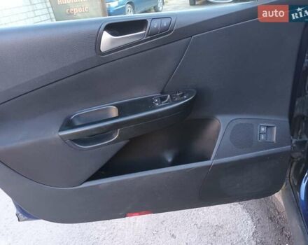 Синий Фольксваген Пассат, объемом двигателя 1.4 л и пробегом 240 тыс. км за 7200 $, фото 10 на Automoto.ua