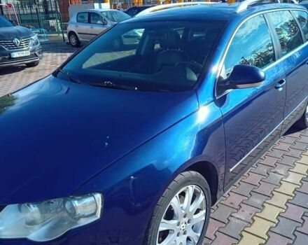 Синий Фольксваген Пассат, объемом двигателя 1.97 л и пробегом 320 тыс. км за 7300 $, фото 4 на Automoto.ua