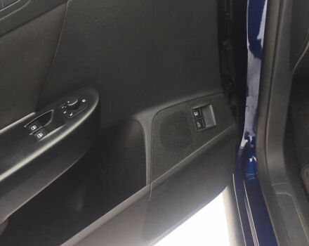 Синий Фольксваген Пассат, объемом двигателя 1.4 л и пробегом 175 тыс. км за 5800 $, фото 25 на Automoto.ua