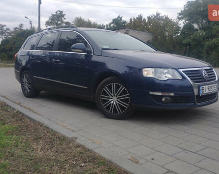 Синий Фольксваген Пассат, объемом двигателя 1.97 л и пробегом 365 тыс. км за 6700 $, фото 10 на Automoto.ua