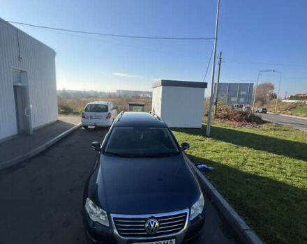 Синий Фольксваген Пассат, объемом двигателя 1.8 л и пробегом 236 тыс. км за 6400 $, фото 10 на Automoto.ua