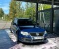 Синий Фольксваген Пассат, объемом двигателя 1.97 л и пробегом 300 тыс. км за 6200 $, фото 6 на Automoto.ua