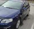 Синий Фольксваген Пассат, объемом двигателя 1.4 л и пробегом 173 тыс. км за 5800 $, фото 1 на Automoto.ua