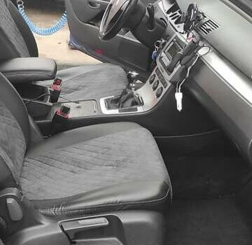 Синий Фольксваген Пассат, объемом двигателя 1.4 л и пробегом 173 тыс. км за 5800 $, фото 3 на Automoto.ua