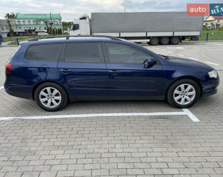 Синий Фольксваген Пассат, объемом двигателя 1.97 л и пробегом 390 тыс. км за 6100 $, фото 3 на Automoto.ua