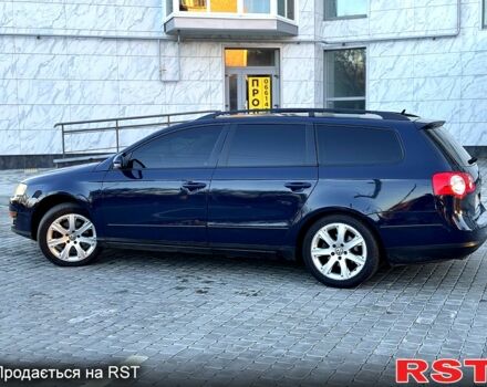 Синій Фольксваген Пассат, об'ємом двигуна 2 л та пробігом 262 тис. км за 5500 $, фото 3 на Automoto.ua
