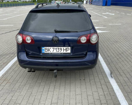 Синий Фольксваген Пассат, объемом двигателя 1.97 л и пробегом 390 тыс. км за 6100 $, фото 4 на Automoto.ua