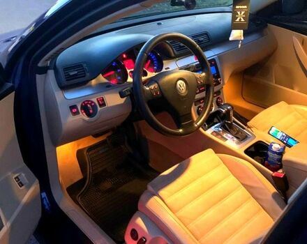 Синій Фольксваген Пассат, об'ємом двигуна 2 л та пробігом 330 тис. км за 5200 $, фото 7 на Automoto.ua