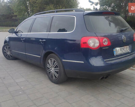 Синий Фольксваген Пассат, объемом двигателя 1.97 л и пробегом 365 тыс. км за 6700 $, фото 5 на Automoto.ua